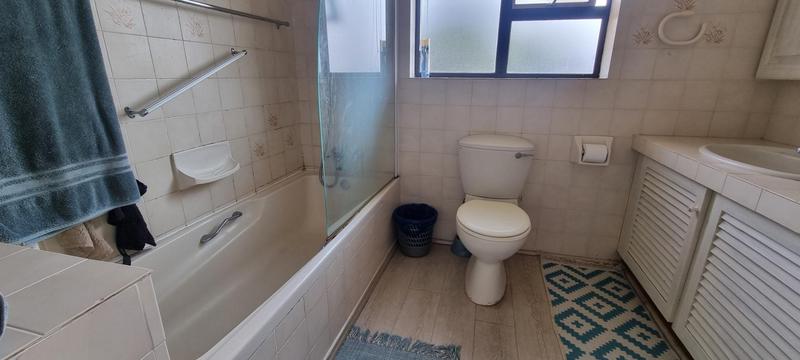 4 Bedroom Property for Sale in Reebok Western Cape